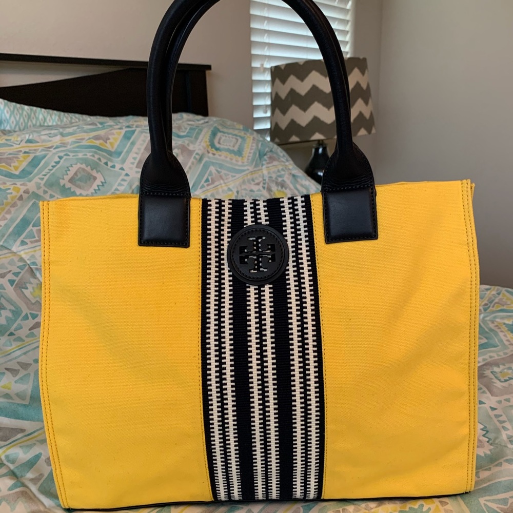 SOLD Tory Burch Tote Bag